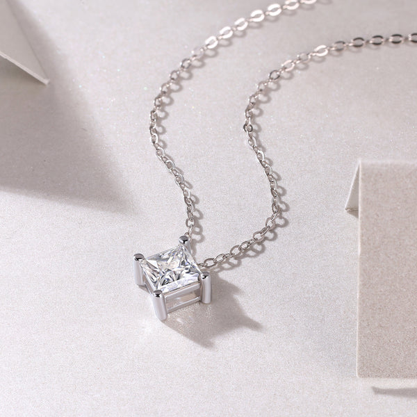 Vesta Moissanite Square Beacon Necklace